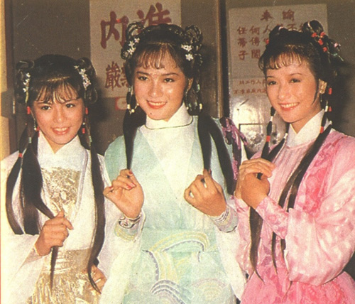 Thành công bất ngờ, sự nghiệp của Ông Mỹ Linh xuống dốc theo bộ phim 'Thiên sư chấp vị' năm 1985. Những bộ phim tiếp theo của cô đều thất bại, kể cả bộ phim hợp tác cùng tài tử Lương Triều Vỹ.